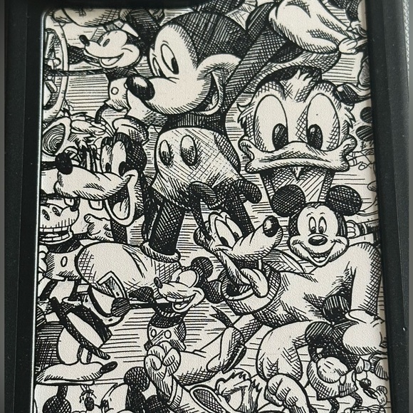 Disney Parks Mickey and Friends Case for IPhone 12/13 Pro Max - Picture 3 of 3